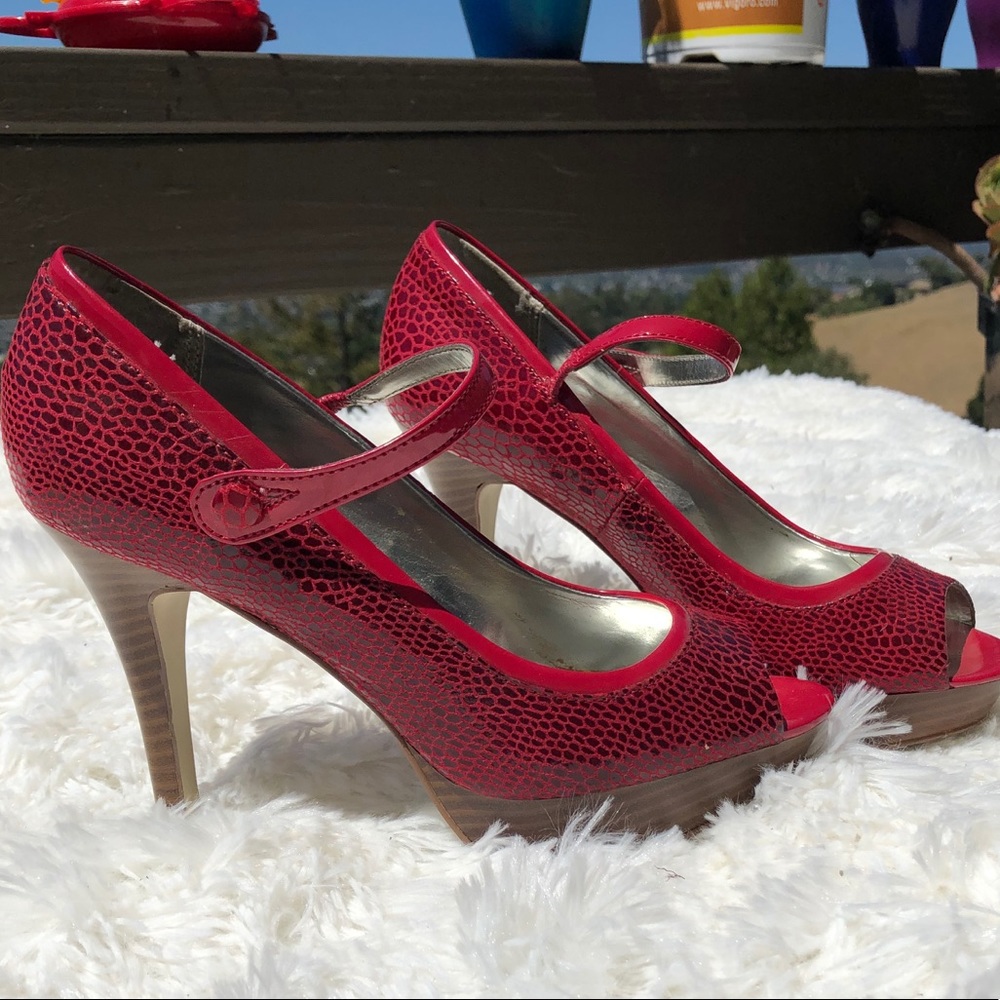 Style & Co Red Maryjane Heels - Picture 2 of 6